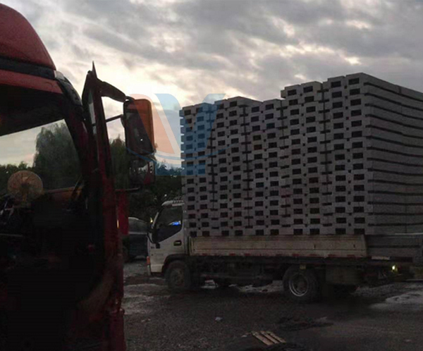 太倉沙溪EPS線條裝車發(fā)走