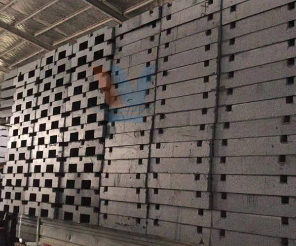 中天建設(shè)eps線條備貨中