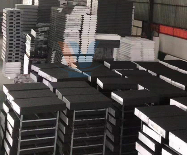 江城觀邸熱固復(fù)合聚苯乙烯線條備貨